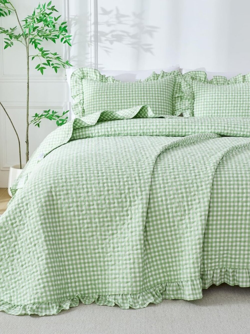 Sage Green Gingham Ruffle Queen Bedspread Quilt Set, 3-Pieces